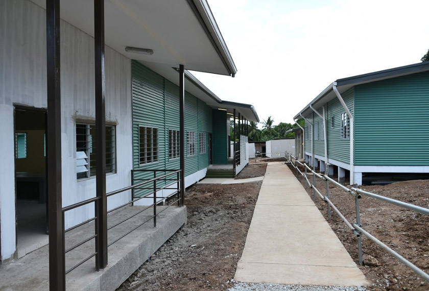 Kawasan Asrama Harian Luar Bandar ( AHLB ) yang sedang dibina 