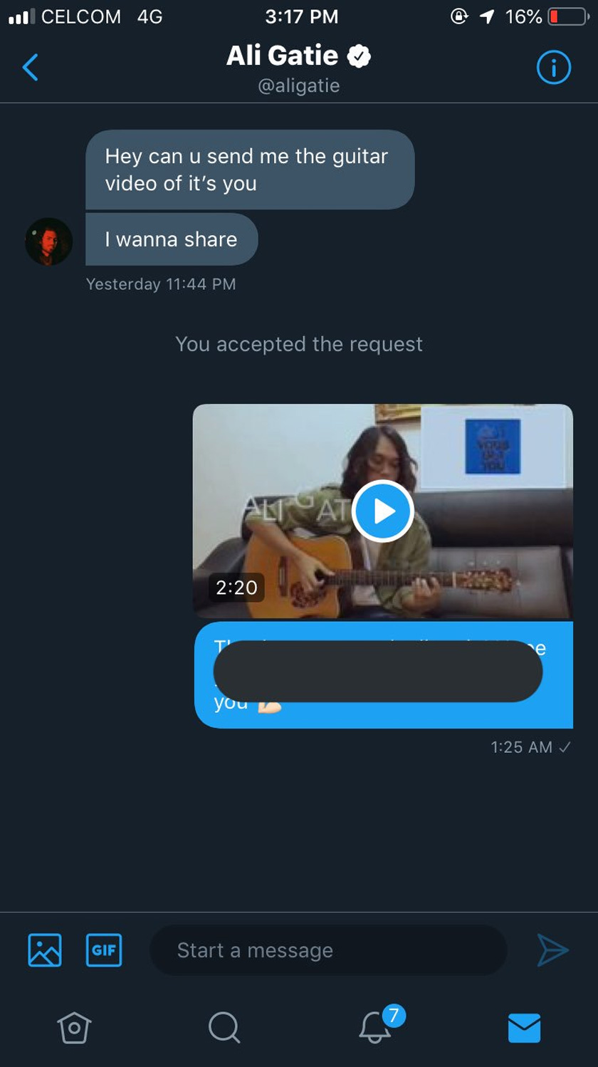 Mesej yang diterima melalui Twitter oleh Amzah Anwar