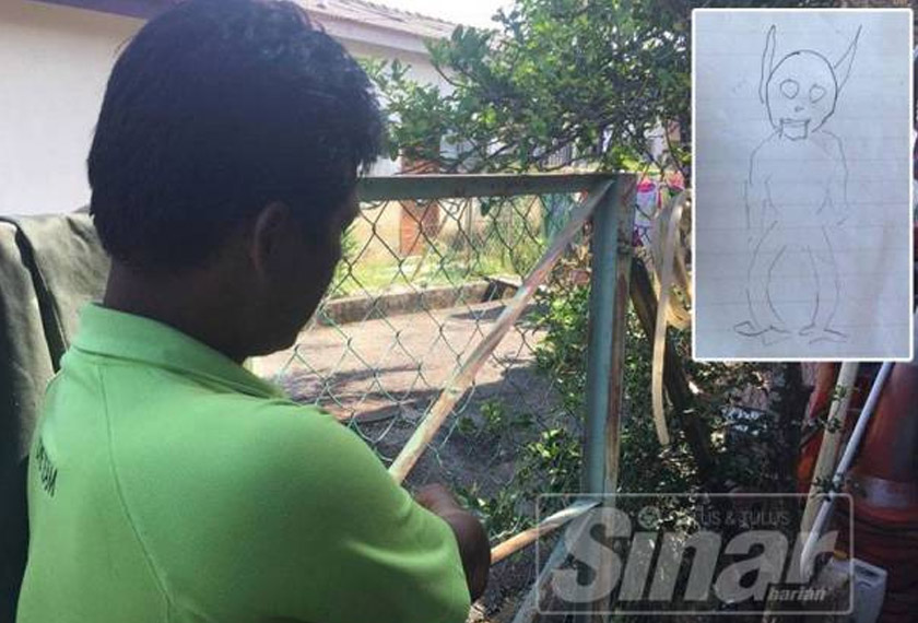 Kesan cakaran pada cermin dipercayai kuku makhluk berkenaan yang cuba memanjat tingkat cermin di belakang rumah.  - Foto Sinar Harian