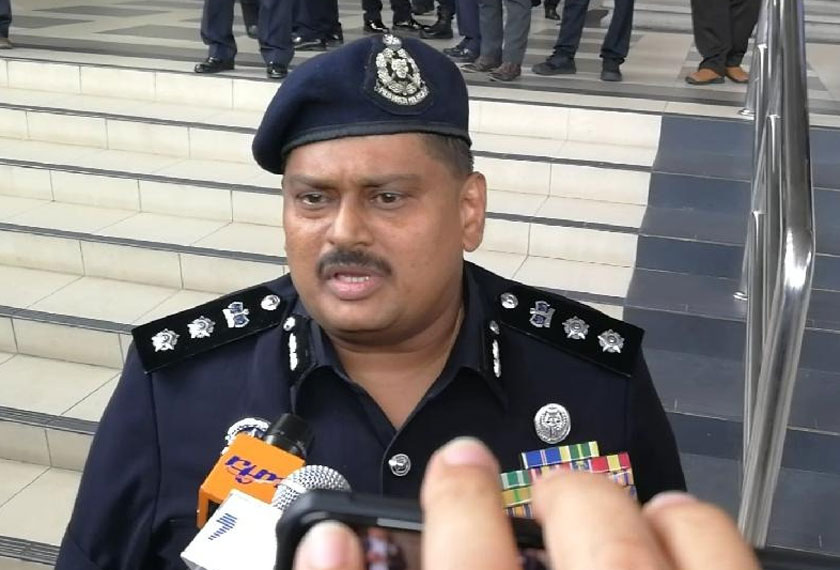 Shanmugamoorthy Chinniah berkata, persekitaran Kompleks Mahkamah Kuala Lumpur selamat dan polis tidak menemui apa-apa bahan yang mencurigakan.  