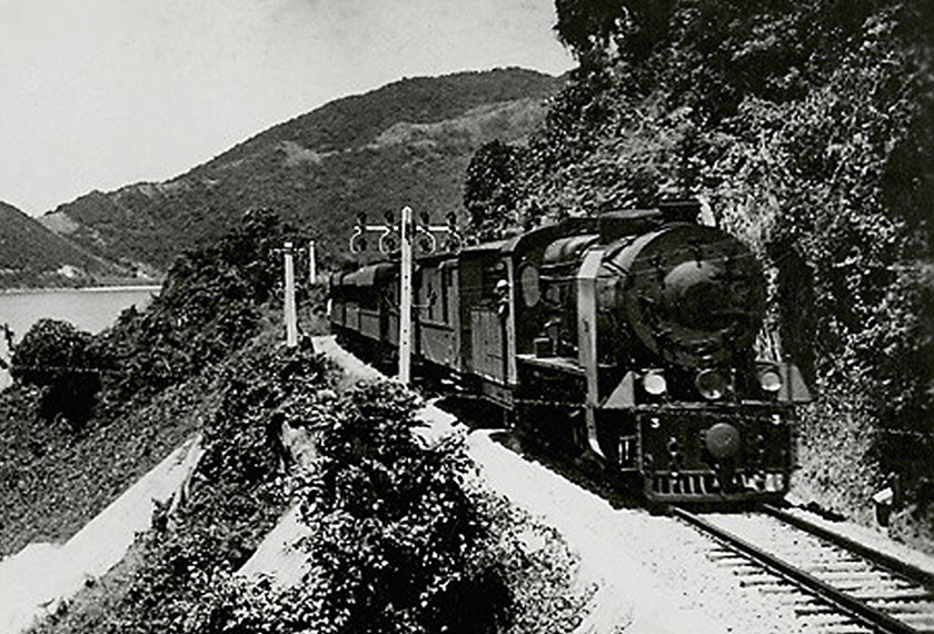 Kereta api yang menggunakan Transindochinois pada akhir 1930-an. Foto historicvietnam.com