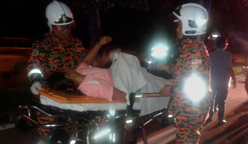 D S Krisa, 37, mengalami kecederaan dan dikejarkan ke Hospital Melaka. - Foto Astro AWANI