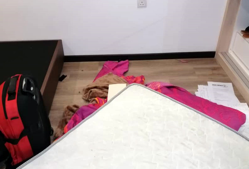 Siasatan pihak polis mendapati rumah mangsa berada dalam keadaan kemas namun bilik mangsa berada dalam keadaan berselerak. - Foto PDRM