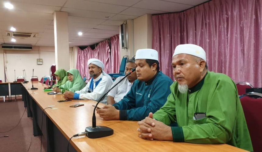 Kepimpinan Pas Perak mengadakan pertemuan dengan kepimpinan UMNO negeri itu dalam satu mesyuarat tertutup di Ipoh pada Rabu malam. - Foto Pas Perak