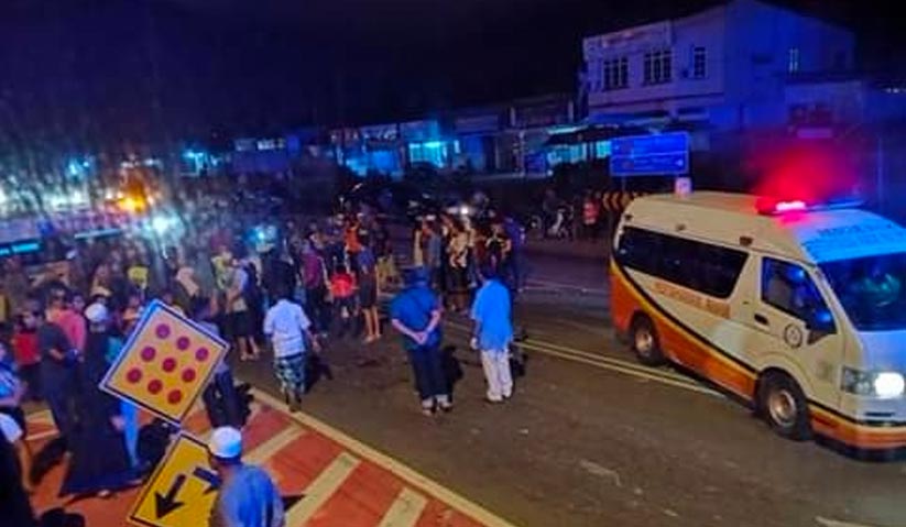 Tiga beranak maut selepas bas ekspres sebelum dilanggar sebuah lori.