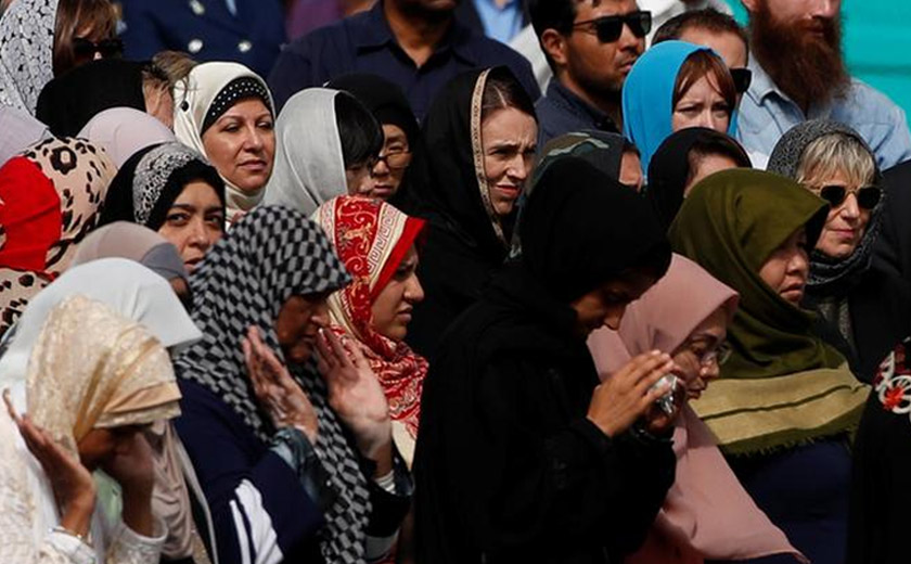 Walaupun hadir sebagai tetamu kehormat, beliau tidak langsung mencuri tumpuan majlis.