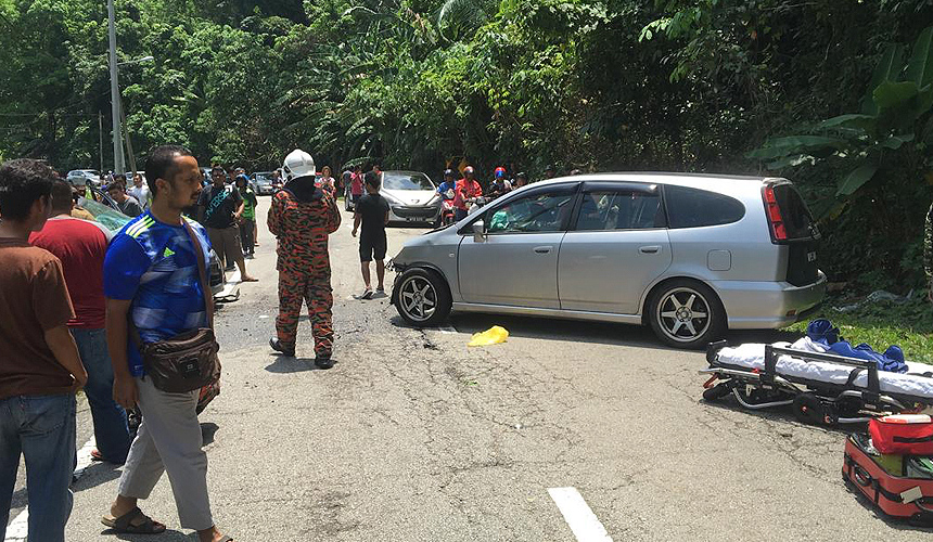 Keadaan di sekitar kawasan kemalangan. - Ihsan PDRM