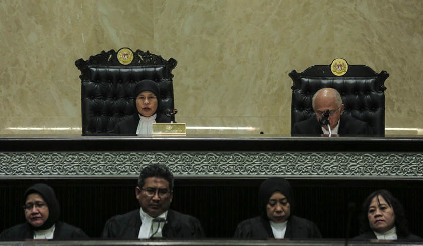 Tengku Maimun menyampaikan ucapan pada Majlis Meraikan Ketua Hakim Negara, di Istana Kehakiman, Putrajaya. - Astro AWANI/SHAHIR OMAR