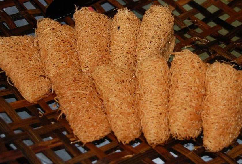 Kuih Sarang Semut/ Penganan Jala/ Kuih Engkerawai/ Sarang Engkerawai