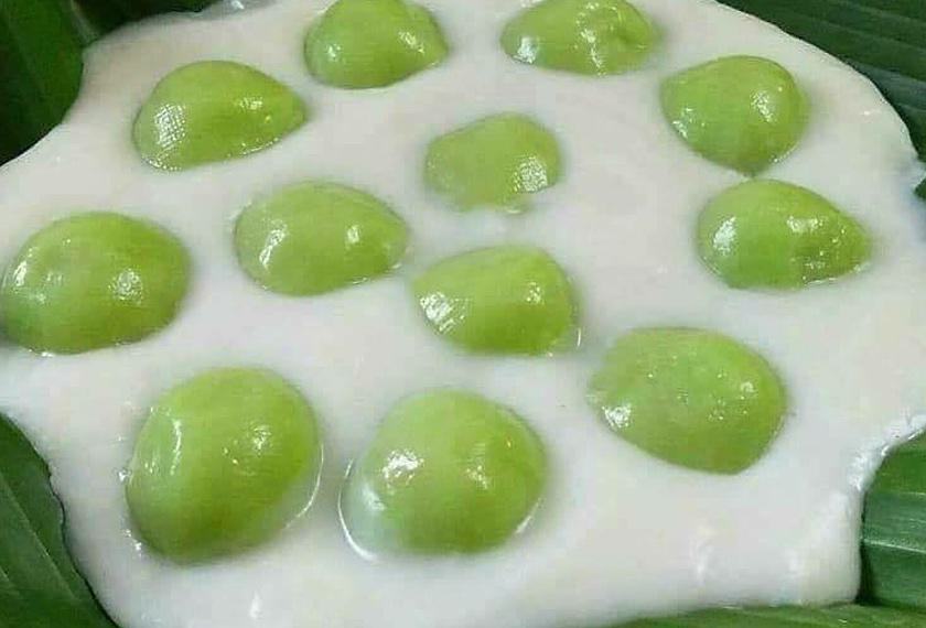 Kuih badak berendam