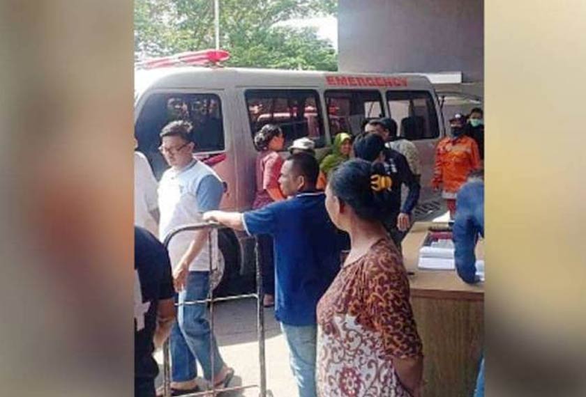 Polis Makassar, Yusuf Usman berkata, ketika kejadian, mangsa dilanggar seorang mahasiswa yang memandu kereta Honda Jenis Brio dipercayai memandu dalam keadaan mengantuk.