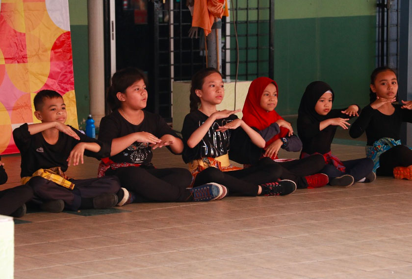 Antara persembahan kanak-kanak dari PPR Sri Gombak pada Hari Seni
