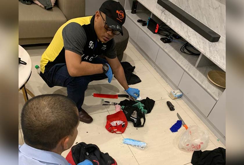 Gara-gara gagal menuntut kembali wang pelaburan, tiga lelaki warganegara China bertindak meletakkan dua butir bom buatan sendiri di rumah seorang pengarah syarikat pelaburan di Bukit Gambir. - Foto PDRM