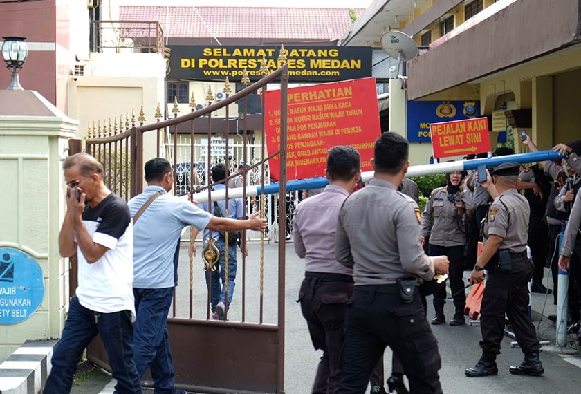 Setakat ini, pihak berkuasa indonesia masih menyiasat punca serangan.