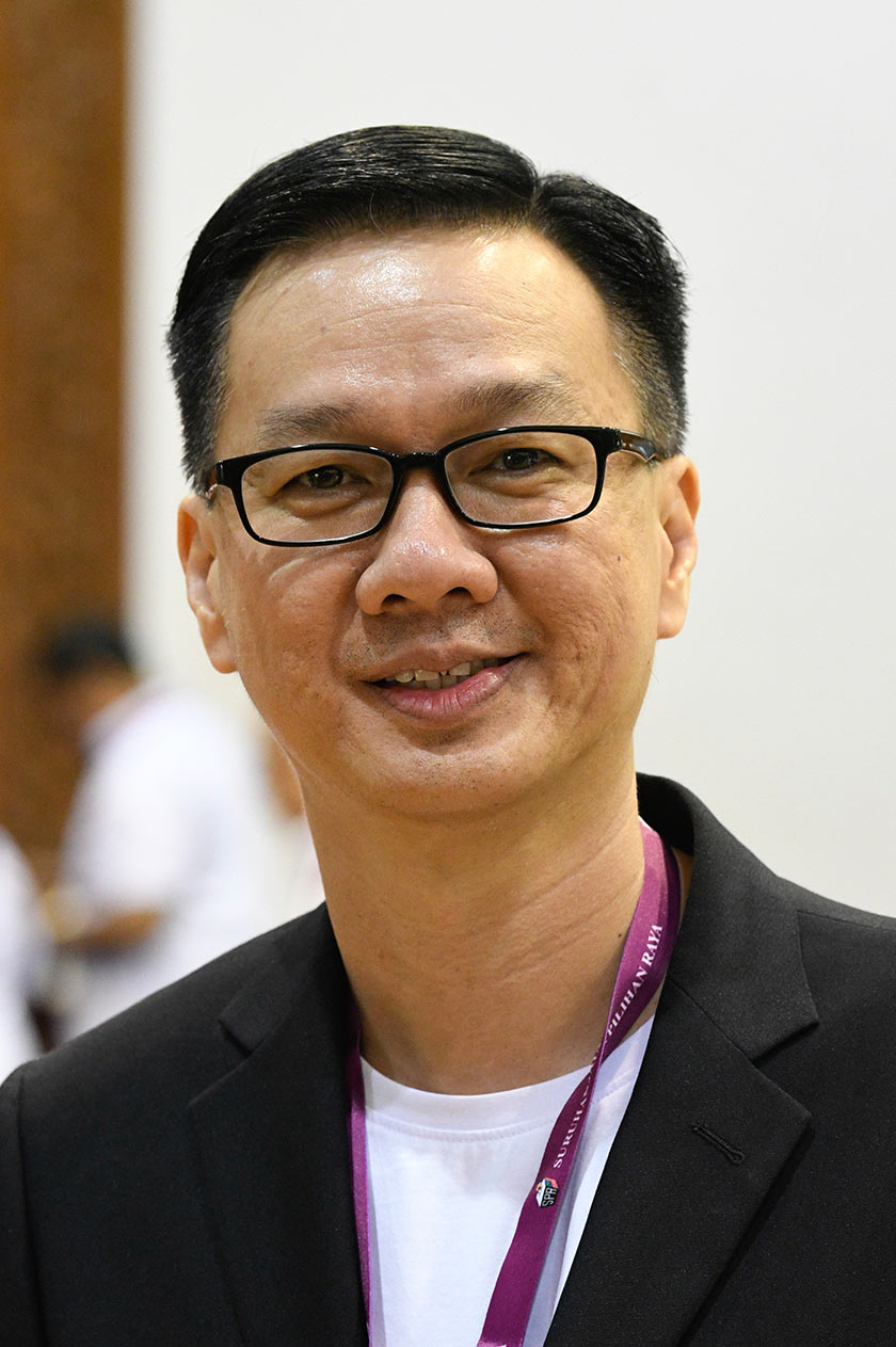 Calon Bebas, Ang Chuan Lock.