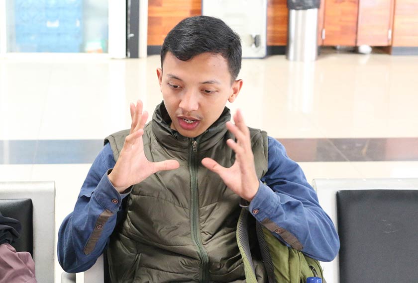 Hamzah Mustaffa, pelajar Universiti Pamulang di Jakarta, mengambil bahagian dalam demonstrasi dari 23 hingga 30 September. Pasukan Ceritalah