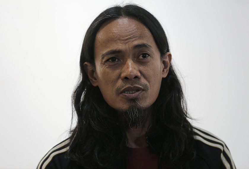 Hamir Soib merupakan antara pelukis yang ditampilkan Sgaris Art Center di Art Expo 2019. - Astro AWANI/SHAHIR OMAR