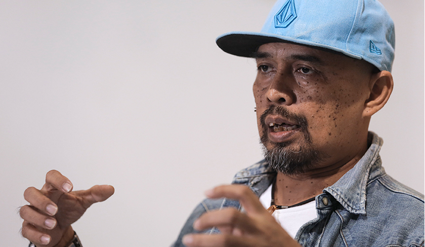 Monuments merupakan pameran solo ke sembilan artis kelahiran Kelantan, Ahmad Shukri Mohamed yang dipamerkan di Segaris Art Center dari 9 Oktober hingga 3 November nanti. - Gambar Astro AWANI/ Shahir Omar