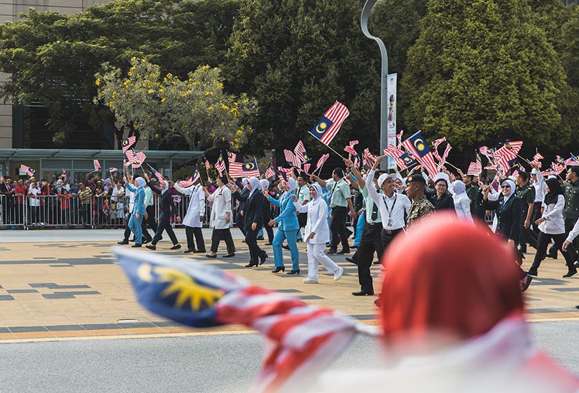 Perarakan sempena Hari Merdeka berlangsung di Dataran Putrajaya. Pasukan Ceritalah