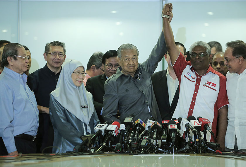 Pemilihan Dr Mahathir juga dikaitkan dengan peranannya dalam Pilihan Raya Umum ke-14 (PRU14) tahun lalu yang membawa kepada kemenangan Pakatan Harapan (PH). - Gambar fail