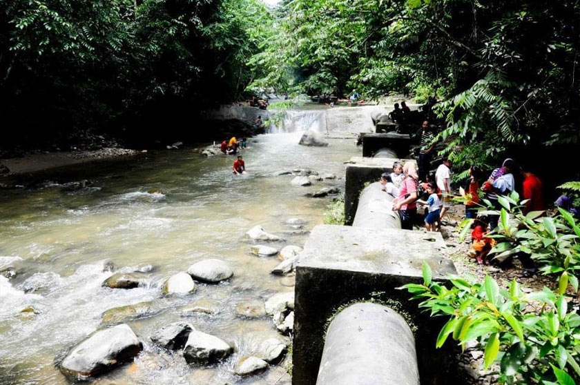 KLWBC 2020: Buku Alam Pak Anjang Pecinta Alam