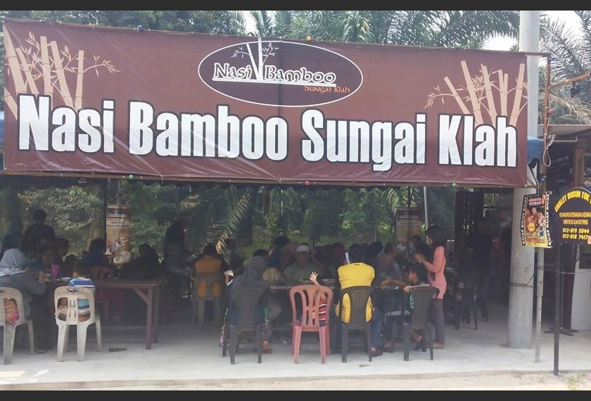 Nasi Bamboo Sungai Klah menyajikan pelbagai jenis lauk dan sesuai sebagai tempat rehat dan rawat kedua.