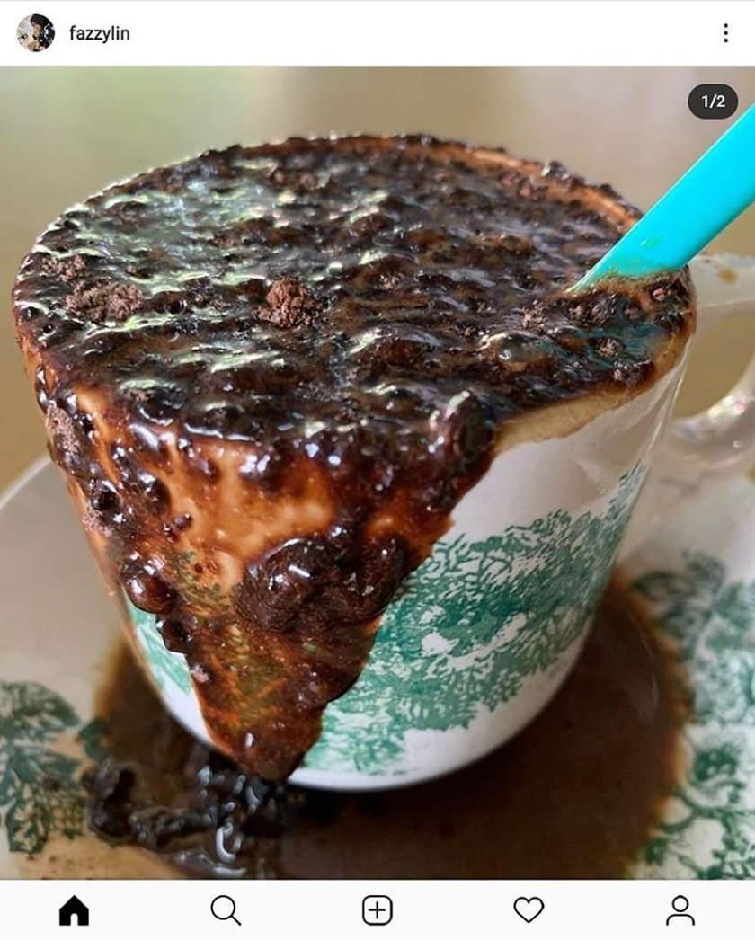 Kopi Pak Manshor antara tempat 'lepak' mat motor di sebelah malam.