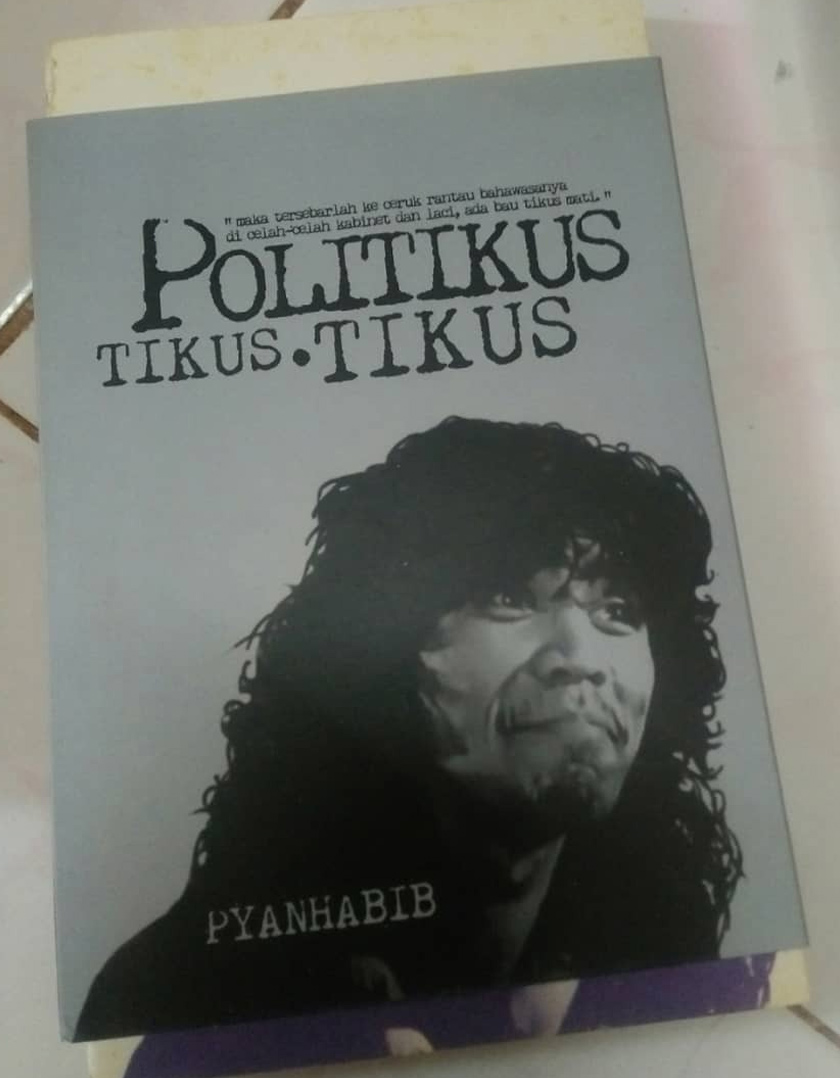 Pyanhabib sejak usia mudanya sudah punya aura dan karismatik yang tersendiri apabila membaca puisi.