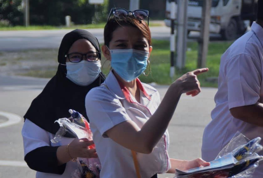 Setiausaha Publisiti Wanita DAP Johor itu berpendapat politik perkauman adalah lapuk, dan menghambat perjalanan negara untuk maju ke hadapan