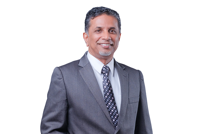 Pharmaniaga turut mengumumkan Mohamed Iqbal Abdul Rahman kini memegang jawatan sebagai Timbalan Pengarah Urusan.