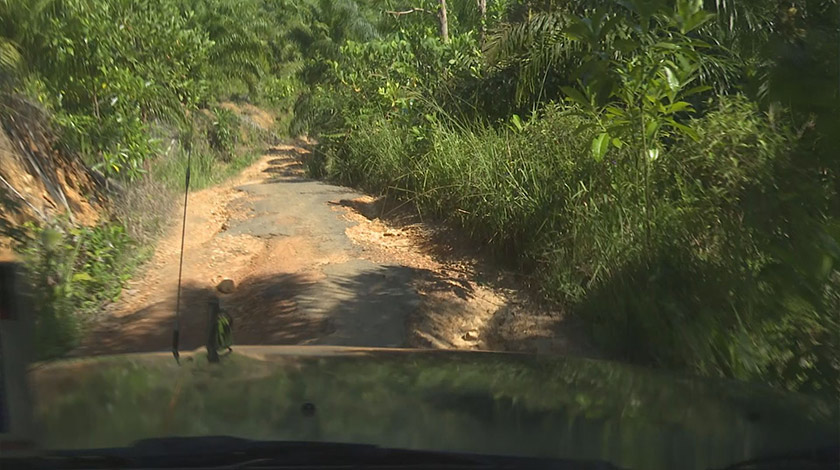 Ini merupakan jalan masuk ke salah sebuah pusat pelancongan di Kota Marudu.