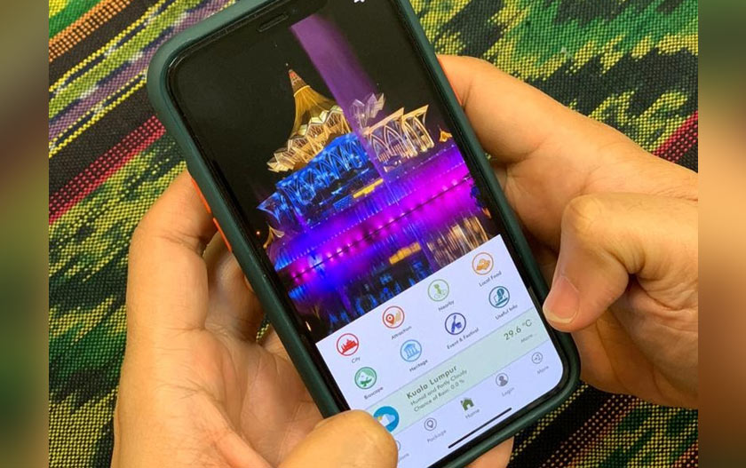 Ini merupakan aplikasi Sarawak Travel yang dibangunkan kerajaan negeri Sarawak.