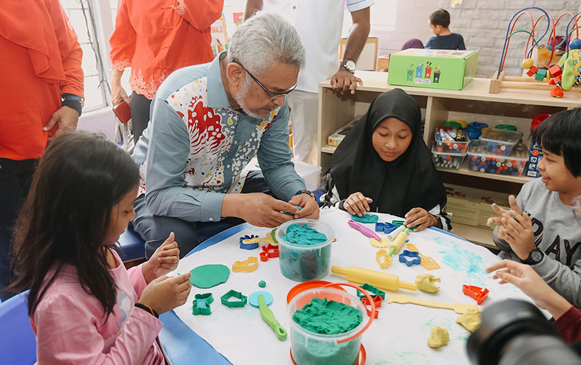 Lebih 7,000 penduduk Perumahan Awam (PA) Seri Perak di ibu negara bakal menikmati manfaat daripada Kempen KITA