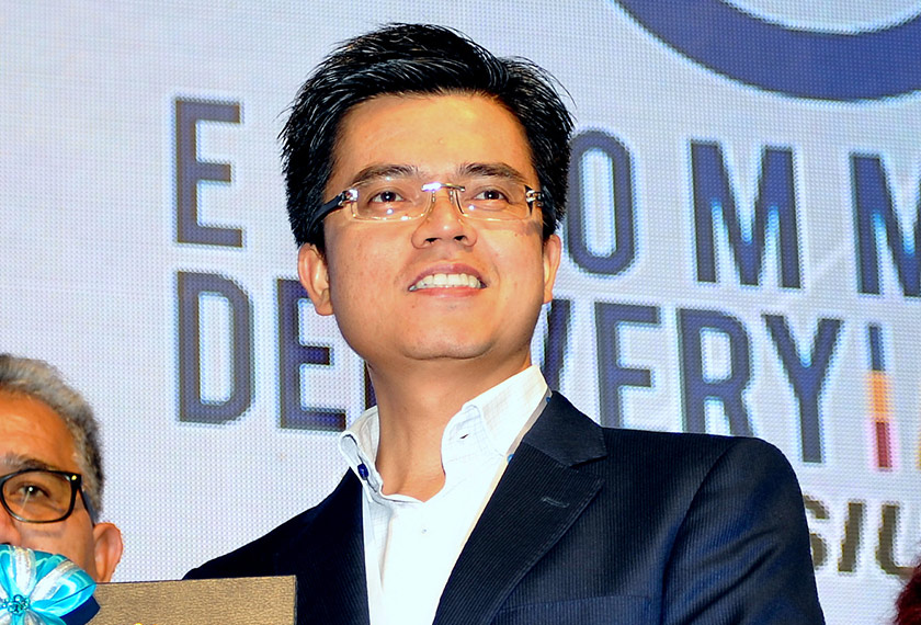 Susulan itu, Lembaga Pengarah melantik Datuk Mohd Shukrie Mohd Salleh sebagai pemangku GCEO berkuat kuasa serta merta. Foto: Bernama