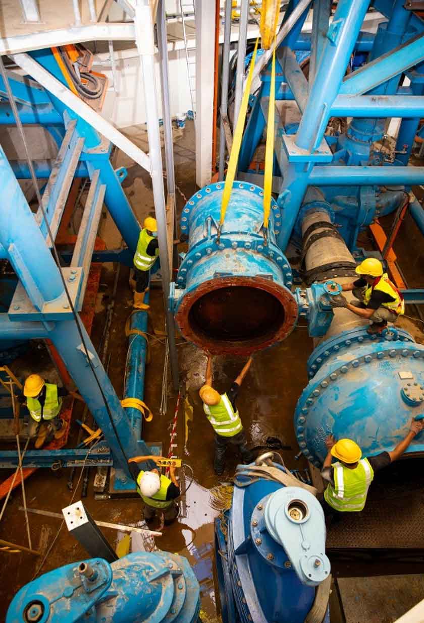 Astro AWANI melaporkan pada 6 Julai lepas bahawa sebanyak 420,000 akaun pengguna di 290 kawasan di Petaling, Klang, Gombak, Kuala Lumpur dan Kuala Langat akan mengalami gangguan bekalan air berjadual dari 14 hingga 17 Julai ini.