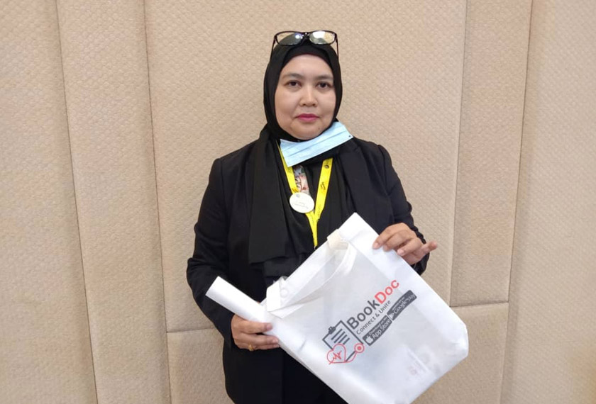 Wakil pemenang kategori pekerja, Norlina Sulaiman dari Medivest Sdn Bhd.
