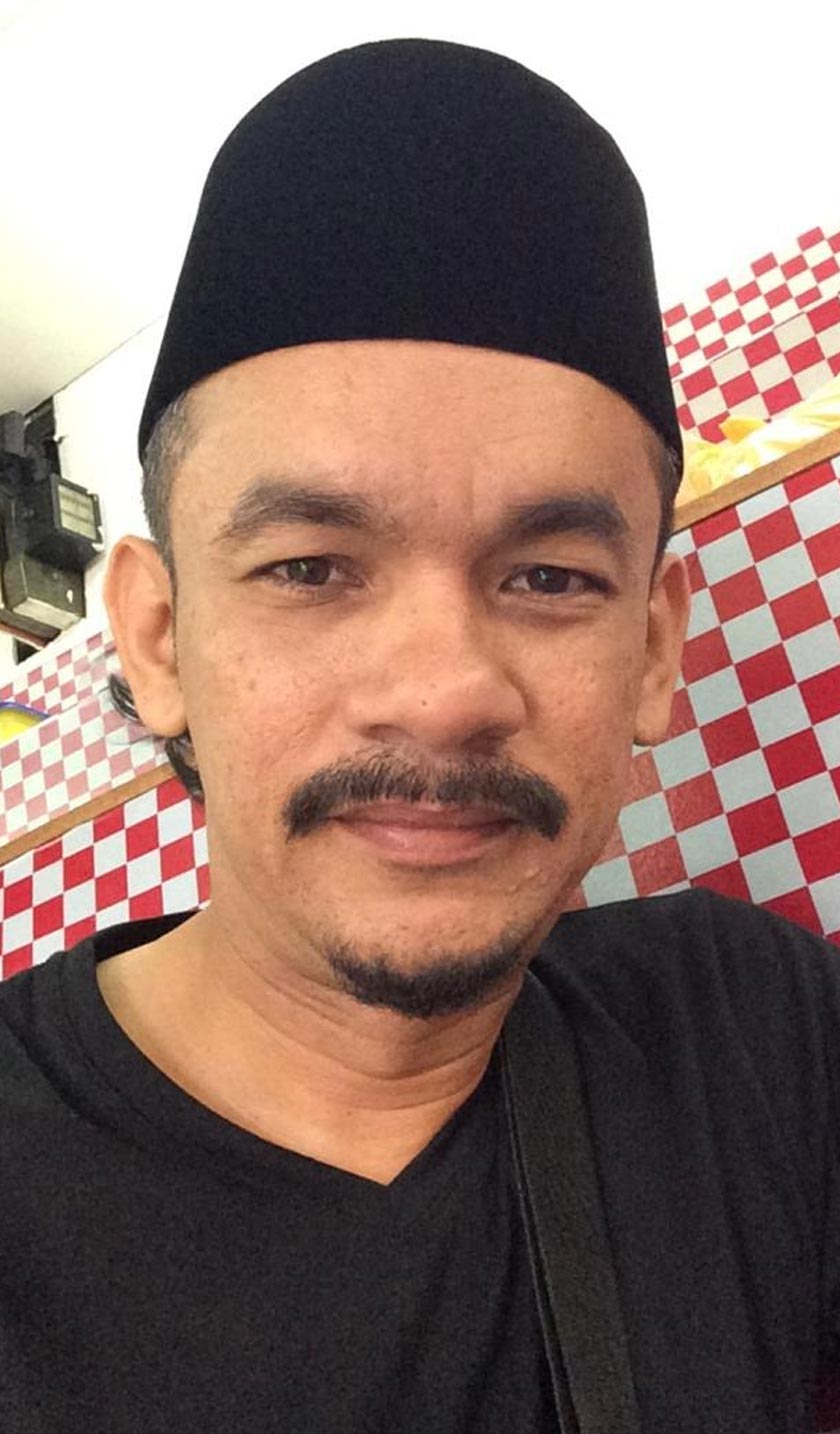 Zulkifli Mat ajak semua peniaga kecil Melayu untuk berganding bahu melalui tempoh yang sukar ketika ini.