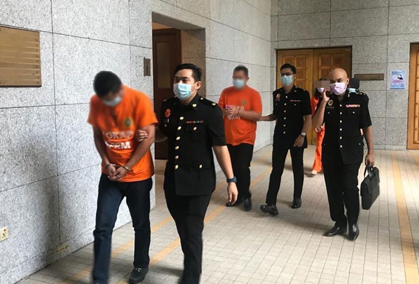 Mohd Saifullah merupakan bekas SUSK kepada Mohamaddin Ketapi di Kementerian Pelancongan, Kesenian dan Kebudayaan sebelum kerajaan bertukar