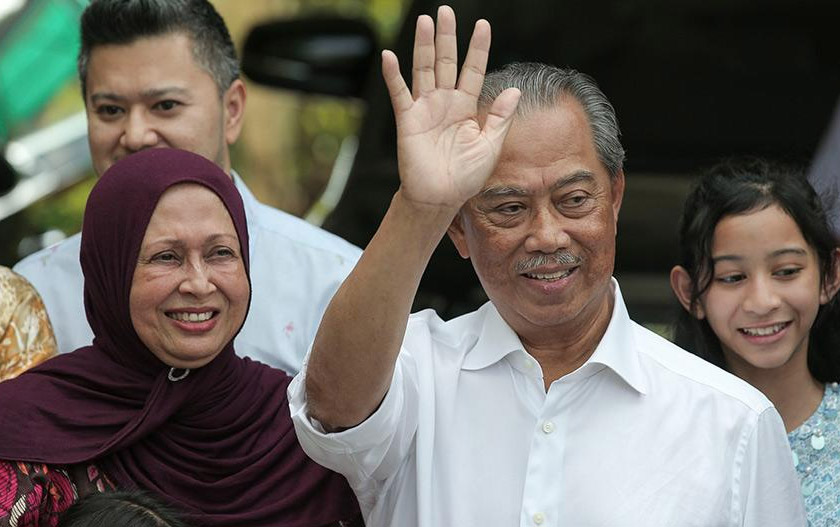 Yang di-Pertuan Agong Al-Sultan Abdullah Ri'ayatuddin Al-Mustafa Billah Shah berkenan melantik Presiden BERSATU, Tan Sri Muhyiddin Yassin sebagai Perdana Menteri kelapan. - Foto Bernama