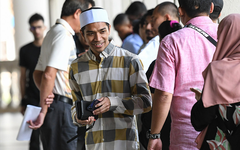 Da'i Farhan hadir bagi mengikuti prosiding pendakwaan terhadap isterinya yang lebih dikenali sebagai Dr Erin di Mahkamah Majistret Kuala Lumpur, 4 Mac, 2020. --fotoBERNAMA