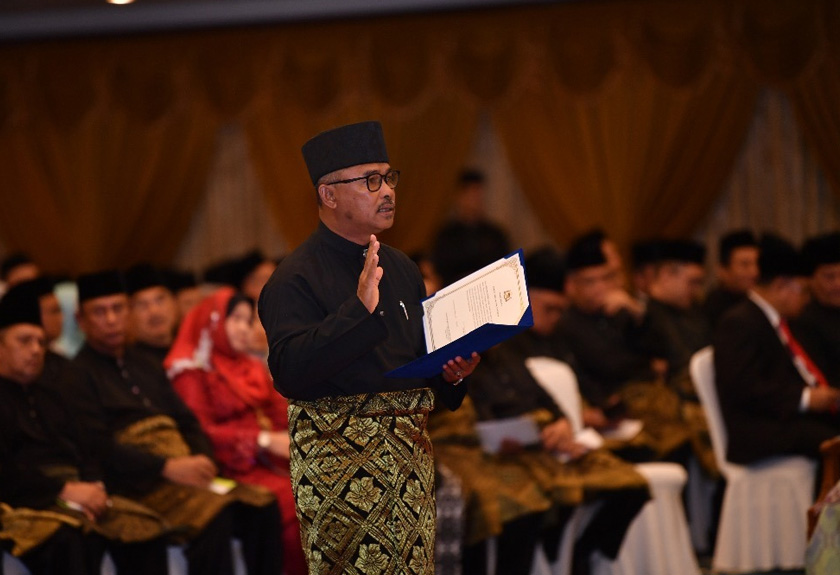 Idris yang juga ADUN Sungai Udang dilantik sebagai Exco Pembangunan Daerah, Luar Bandar dan Pengurusan Banjir. - Foto Astro AWANI