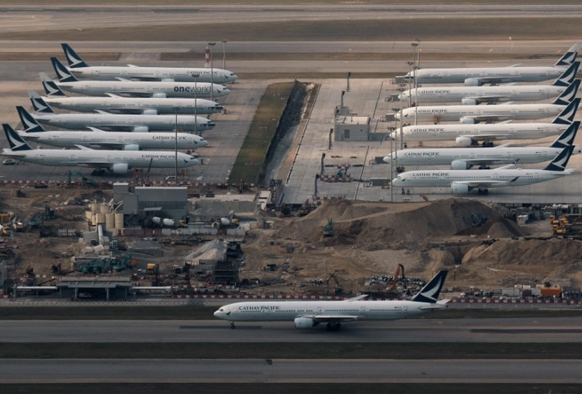 Cathay Pacific aircraft are seen parked on the tarmac at the airport, following the outbreak of the new coronavirus, in Hong Kong, China March 5, 2020. Photo/Reuters