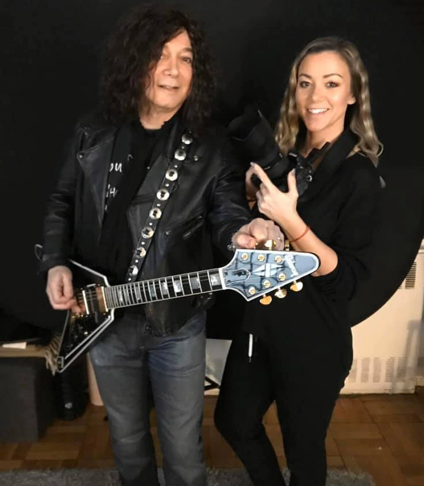 Alan Merill, singer, artist