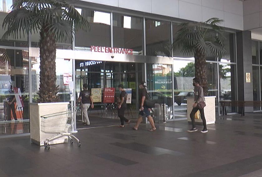 Prosedur operasi standard (SOP) dan langkah keselamatan termasuk penjarakan sosial diberi penekanan.