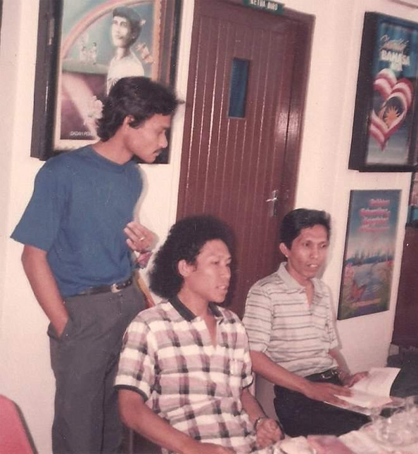 Rahimidin punya kemahuan hingga akhirnya memperolehi Ijazah Sarjana Muda Seni Halus dari Universiti Sains Malaysia