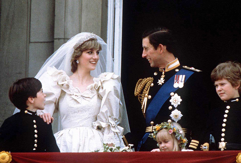 Prince Charles and Princess Diana on the balcony of Buckingham Palace in London, after their wedding at St. Paul's Cathedral, June 29, 1981. REUTERSpic