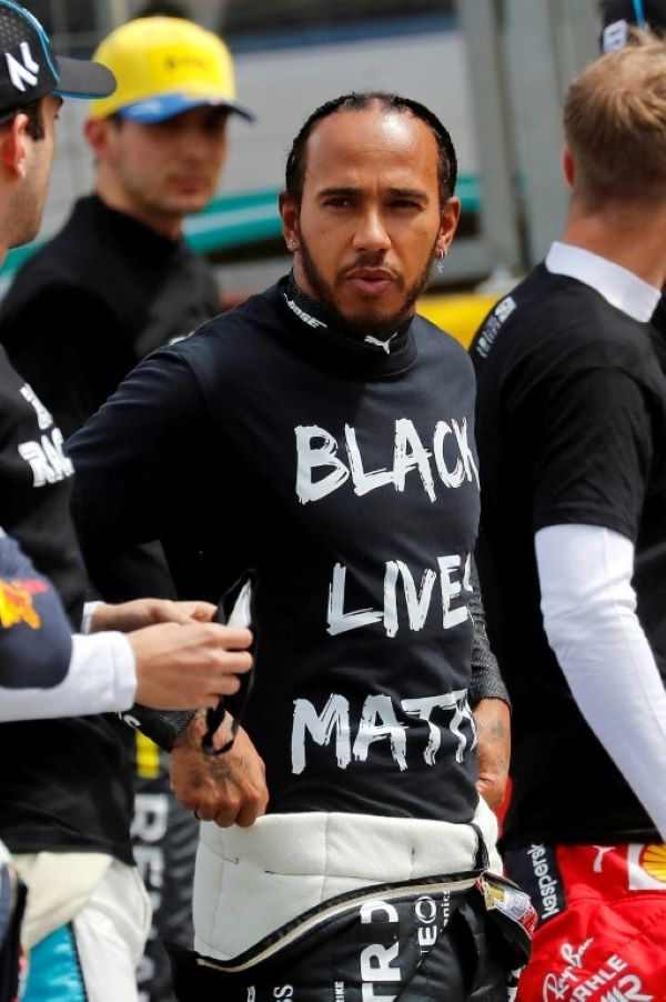 Hamilton with a Black Lives Matter shirt  © Frank Augstein - POOL/AFP/File