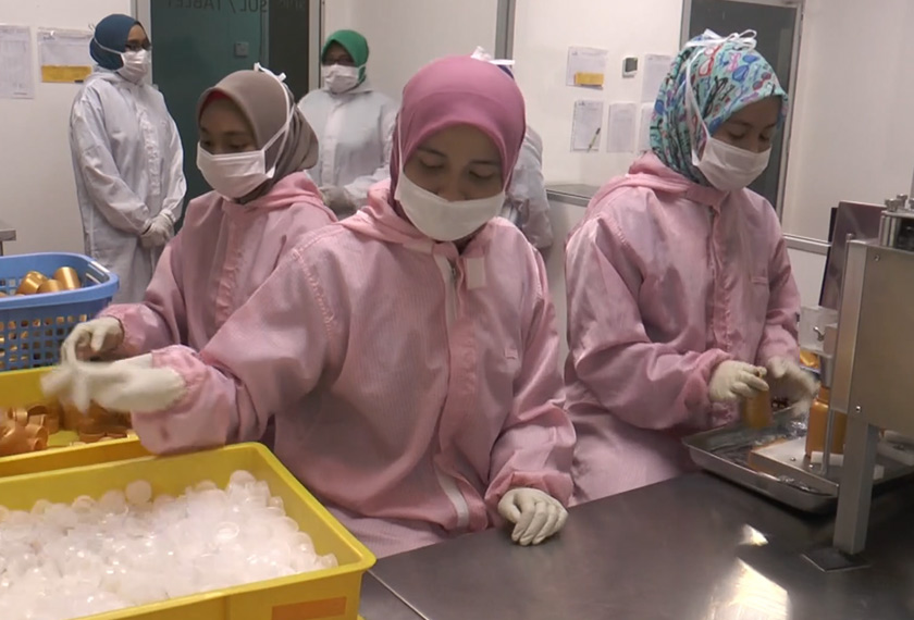 Sektor perusahaan kecil dan sederhana banyak yang terjejas susulan penularan COVID-19. - Astro AWANI