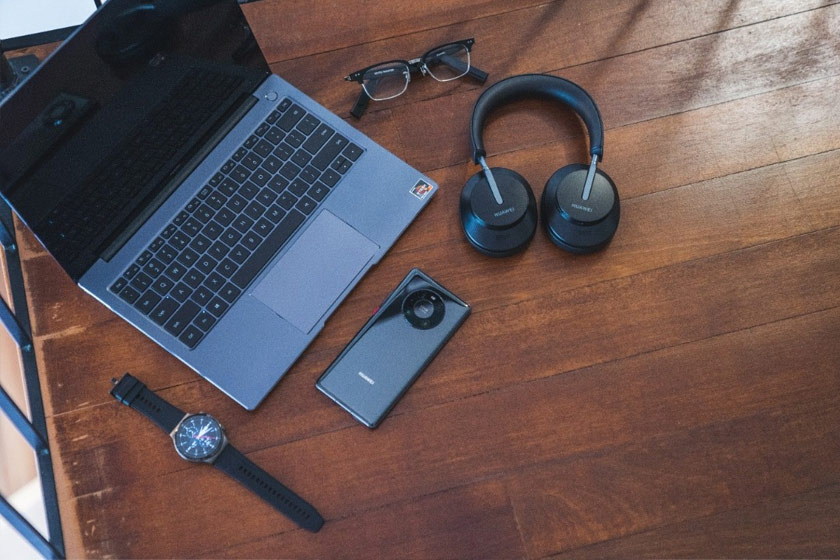 Paparan MateBook 14 3:2 lebih tinggi daripada skrin 14-inci 16:9 tradisional dan mempunyai luas yang lebih besar (sebenarnya hampir sama dengan skrin 16:9, 15.6-inci). - Gambar Huawei