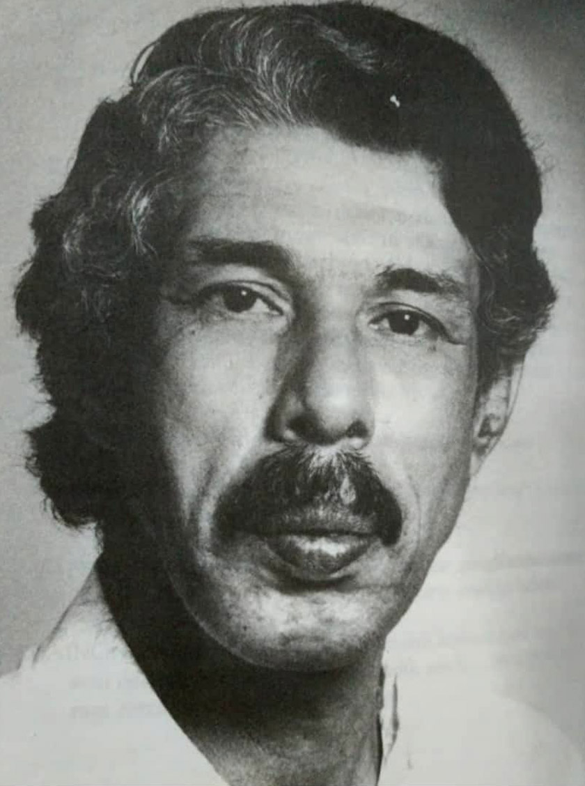 Pak Engku telah menulis begitu banyak karya-karya luar biasa.